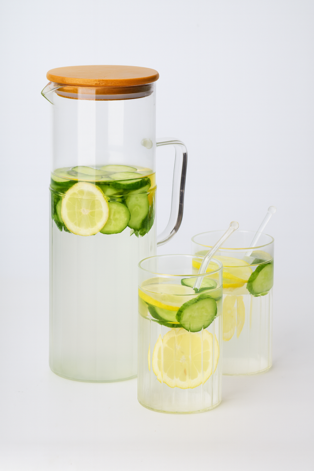 BAMBU KAPAKLI 1.8LT CAM SÜRAHİ 2 Lİ PİPETLİ BARDAK SETİ